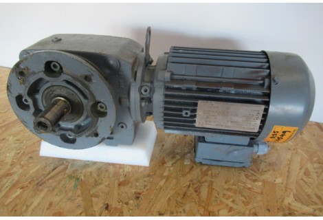 36 RPM 0,55 KW Asmaat 25 mm. Used.